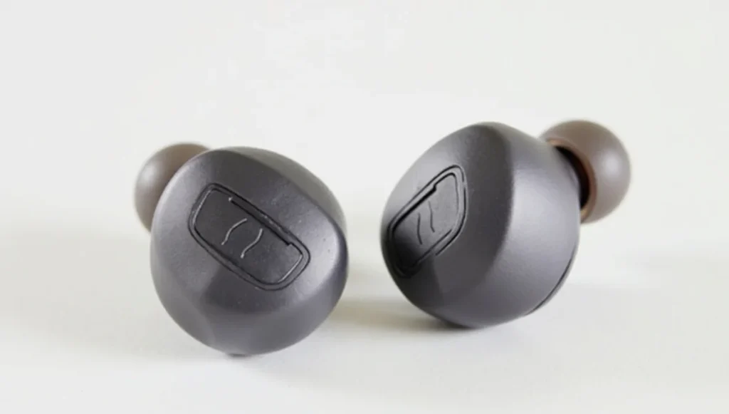 Moondrop Space Travel